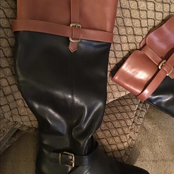 Women’s Rampage riding boots Size 6 1/2  Black boots with brown strip at top. - Picture 5 of 10